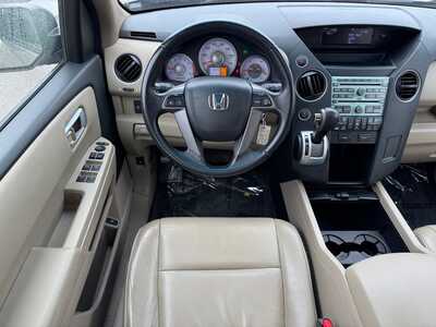2011 Honda Pilot, $11999. Photo 11