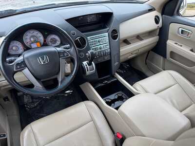 2011 Honda Pilot, $11999. Photo 12