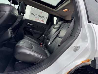 2015 Jeep Cherokee, $11599. Photo 9