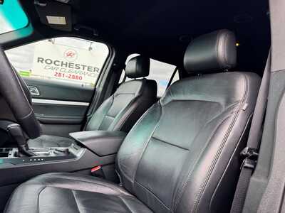2016 Ford Explorer, $9899. Photo 7