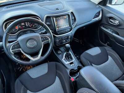 2014 Jeep Cherokee, $9599. Photo 10