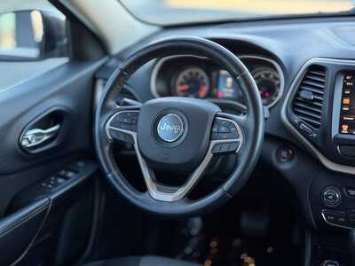2014 Jeep Cherokee, $9599. Photo 12