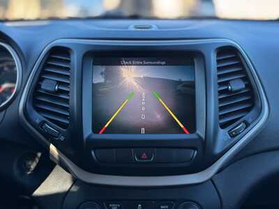 2014 Jeep Cherokee, $9599. Photo 2