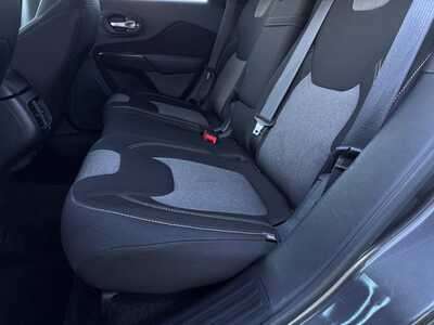 2014 Jeep Cherokee, $9599. Photo 8