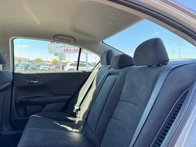 2014 Honda Accord, $10999. Photo 10