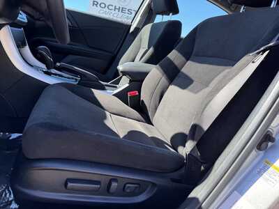 2014 Honda Accord, $10999. Photo 6