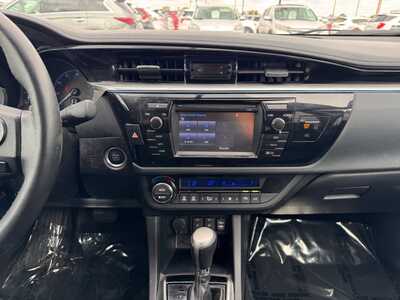 2015 Toyota Corolla, $7999. Photo 2