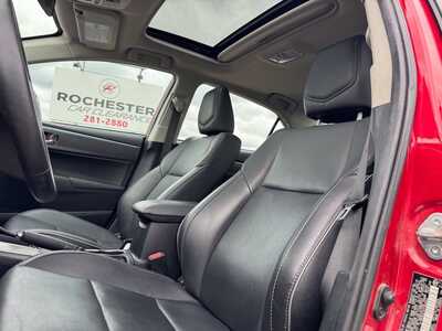2015 Toyota Corolla, $7999. Photo 7