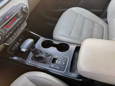 2020 Kia Sorento, $12499. Photo 5