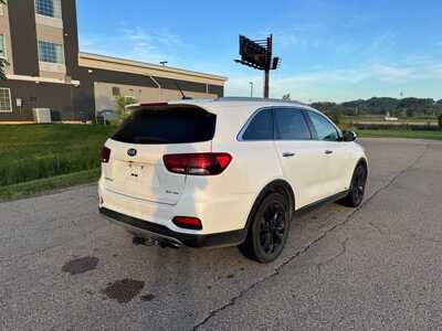 2020 Kia Sorento, $12499. Photo 8