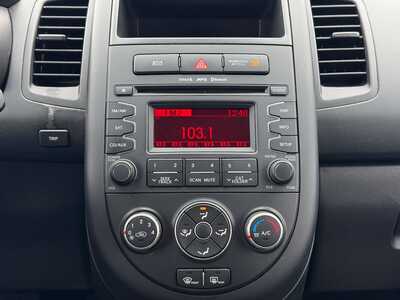 2013 Kia Soul, $6699. Photo 3