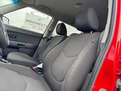 2013 Kia Soul, $6699. Photo 6