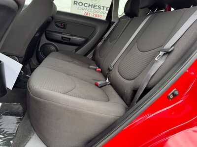 2013 Kia Soul, $6699. Photo 8