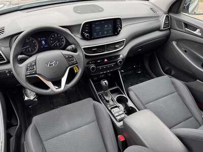 2019 Hyundai Tucson, $10649. Photo 11