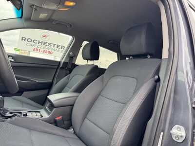 2019 Hyundai Tucson, $10649. Photo 6
