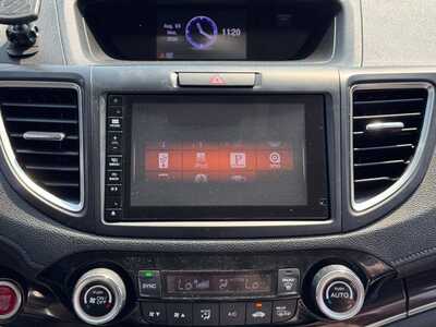 2015 Honda CR-V, $10598. Photo 3