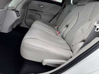 2009 Toyota Venza, $8299. Photo 9