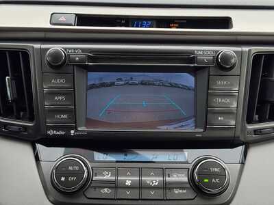 2015 Toyota RAV4, $12800. Photo 4