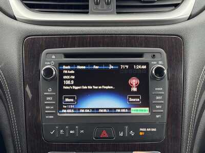 2016 Chevrolet Traverse, $10999. Photo 3