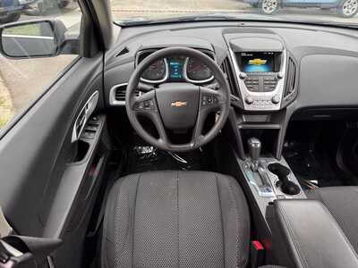 2017 Chevrolet Equinox, $11999. Photo 11