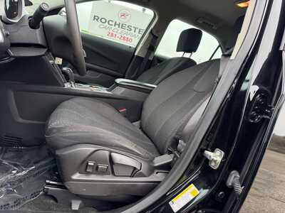 2017 Chevrolet Equinox, $11999. Photo 5