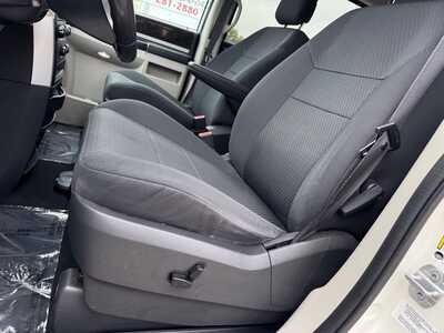 2010 Dodge Grand Caravan, $5999. Photo 5