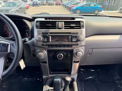 2011 Toyota 4Runner, $10999. Photo 2