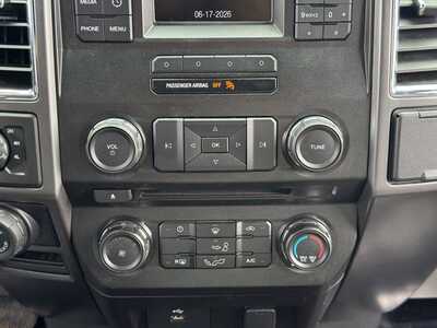 2016 Ford F150 Crew Cab, $10999. Photo 12