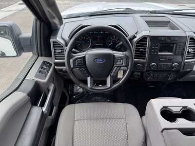 2016 Ford F150 Crew Cab, $10999. Photo 8