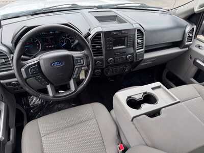 2016 Ford F150 Crew Cab, $10999. Photo 9