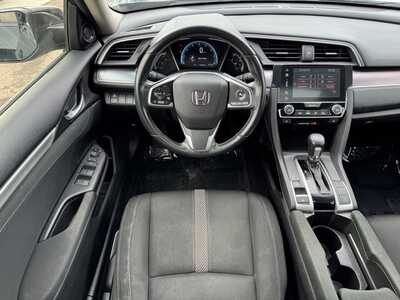 2018 Honda Civic, $9999. Photo 12
