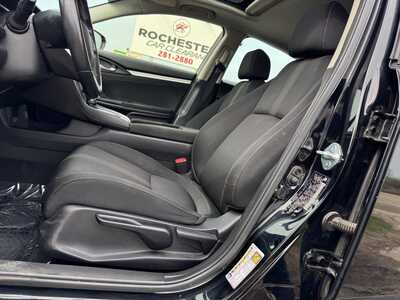 2018 Honda Civic, $9999. Photo 5