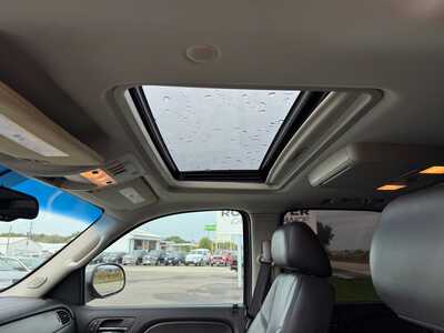 2012 Chevrolet Tahoe, $8999. Photo 7
