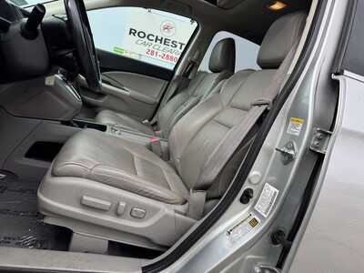 2013 Honda CR-V, $10599. Photo 5