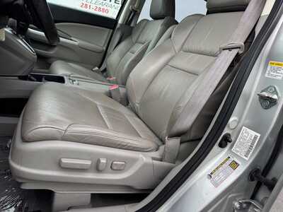 2013 Honda CR-V, $10599. Photo 6