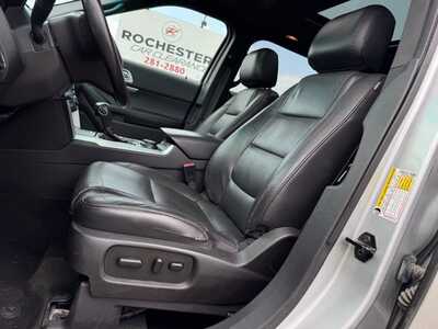 2015 Ford Explorer, $10499. Photo 5