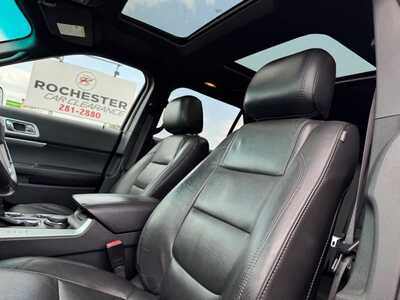 2015 Ford Explorer, $10499. Photo 7