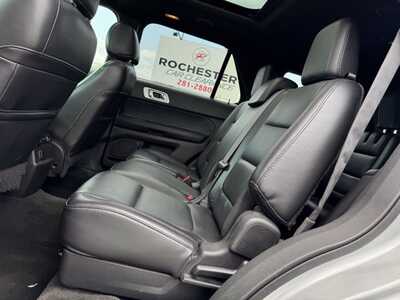 2015 Ford Explorer, $10499. Photo 9