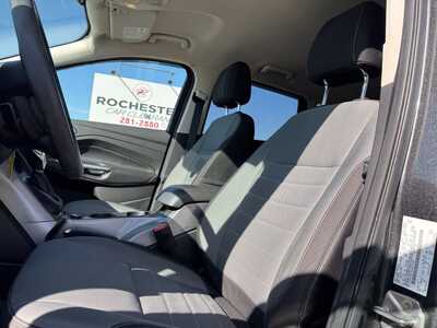 2016 Ford Escape, $7599. Photo 7