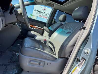 2006 Toyota Sienna, $4899. Photo 4