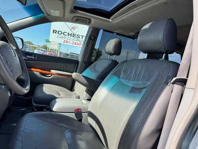 2006 Toyota Sienna, $4899. Photo 6