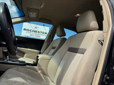 2013 Toyota Camry, $7998. Photo 6