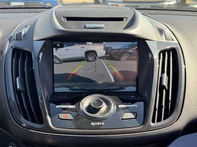 2014 Ford Escape, $7999. Photo 4