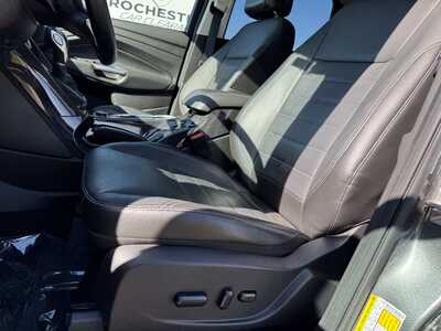 2014 Ford Escape, $7999. Photo 6