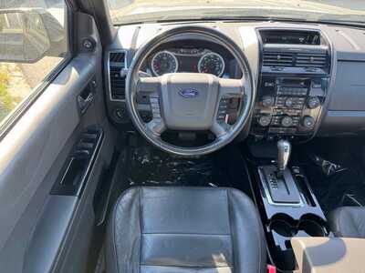 2012 Ford Escape, $5999. Photo 12