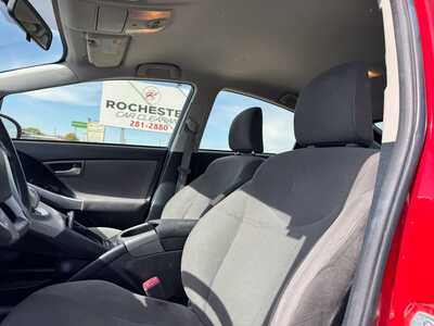 2013 Toyota Prius, $5999. Photo 7