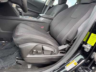 2015 Chevrolet Equinox, $7998. Photo 5