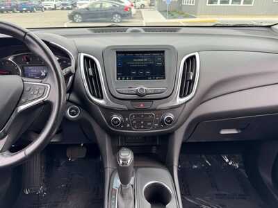 2019 Chevrolet Equinox, $10999. Photo 2