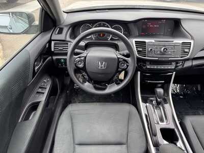2016 Honda Accord, $14699. Photo 11