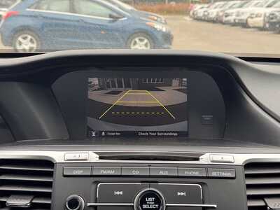 2016 Honda Accord, $14699. Photo 4